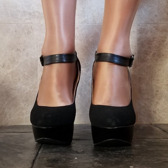 Penny Loves Kenny Very Comfortable 6.5 inch Platform Wedge Heels - Picture 1 of 12